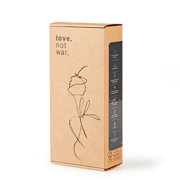 Love Not War - Laska Grau