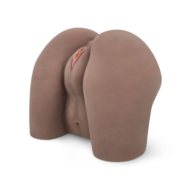 Kiara Summer Realistischer Masturbator