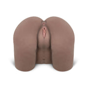 Kiara Summer Realistischer Masturbator