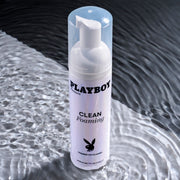 Playboy - Schaumiger Spielzeugreiniger - 207 ml