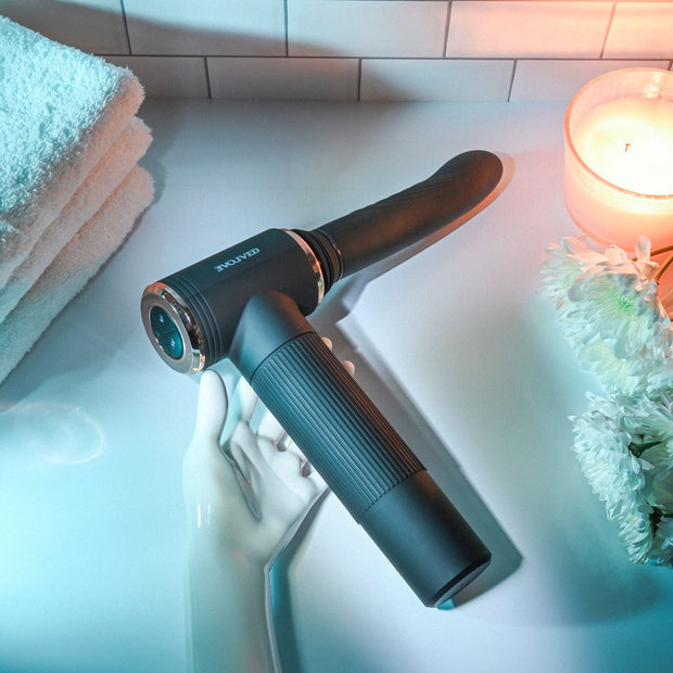 Evolved - Too Hot To Handle Vibrator - Schwarz