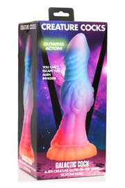 Leuchtender Alien-Dildo im Dunkeln