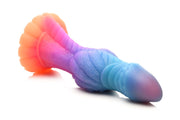 Leuchtender Alien-Dildo im Dunkeln