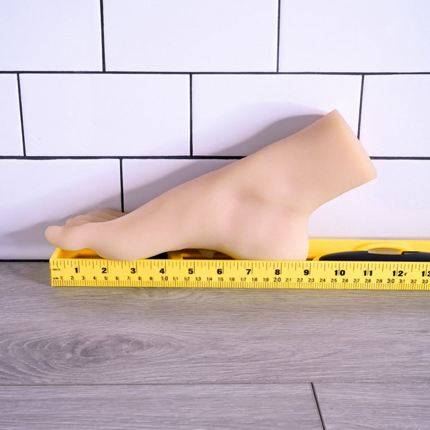 Zero Tolerance - Pussy Footin Stroker