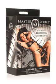 XR Brands - Thunder Strap Wand Oberschenkel-Harness - Schwarz