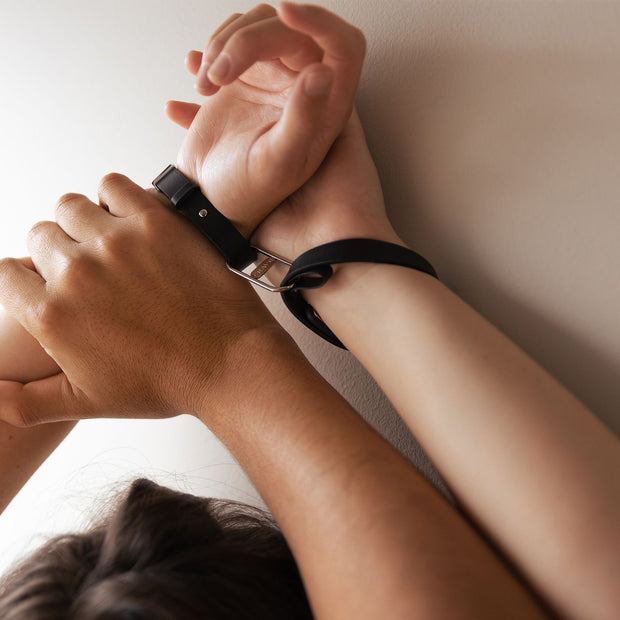 Crave - ICON Cuffs Black/Silver