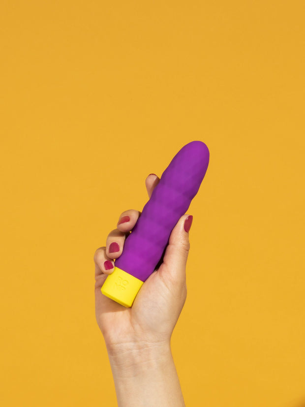 Romp by Womanizer - Beat Bullet Vibrator