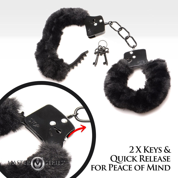 XR Brands - Cuffed In Fur Handschellen - Schwarz
