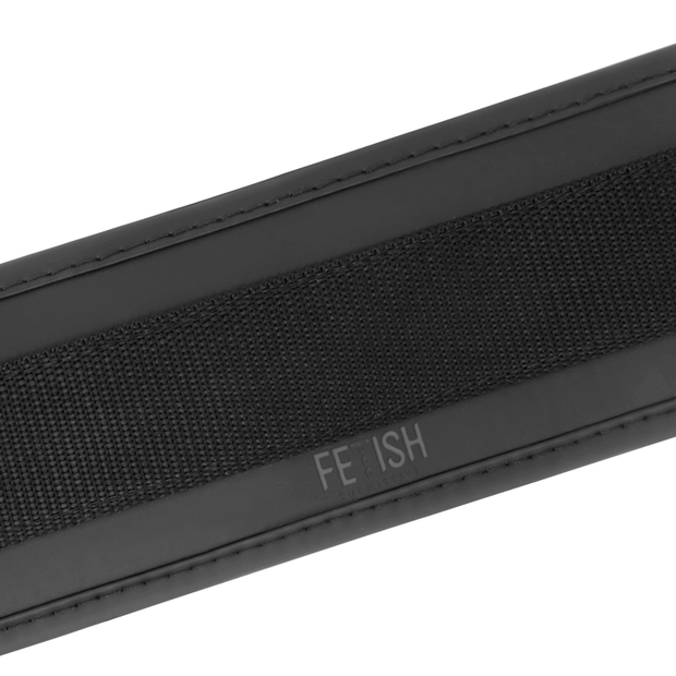 FETISH SUBMISSIVE - HUNDEGESCHIRR MIT NOPRENE-FUTTER